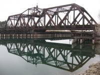 swing_bridge1.JPG
